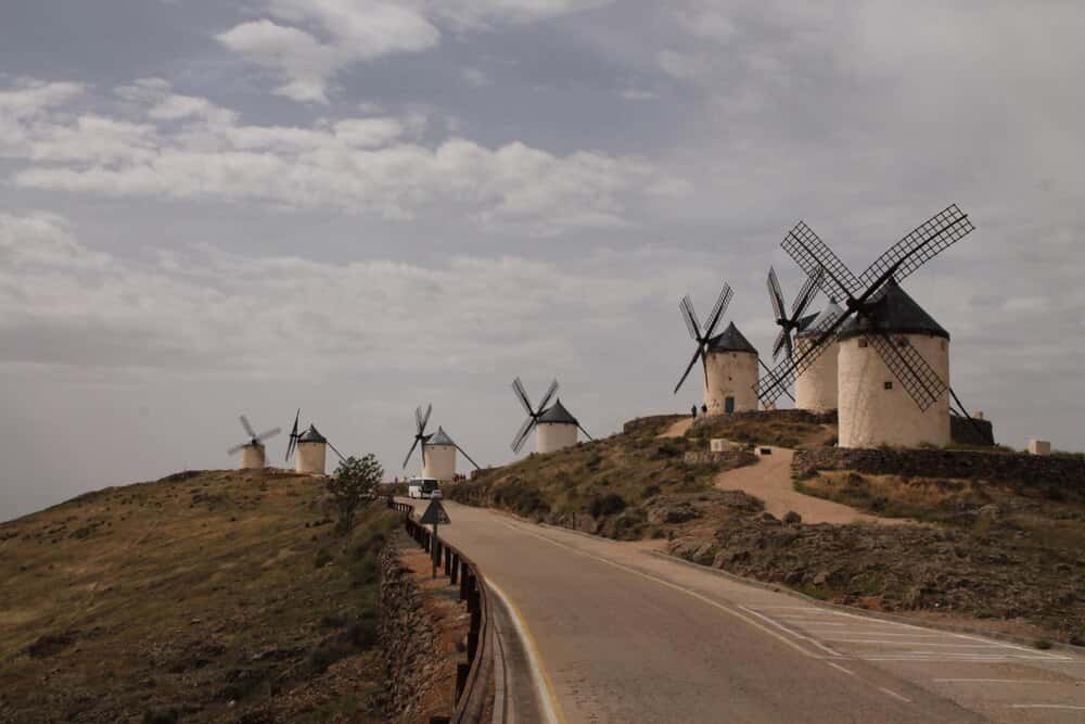 Ruta del Quijote en Albacete: pueblos y molinos en familia