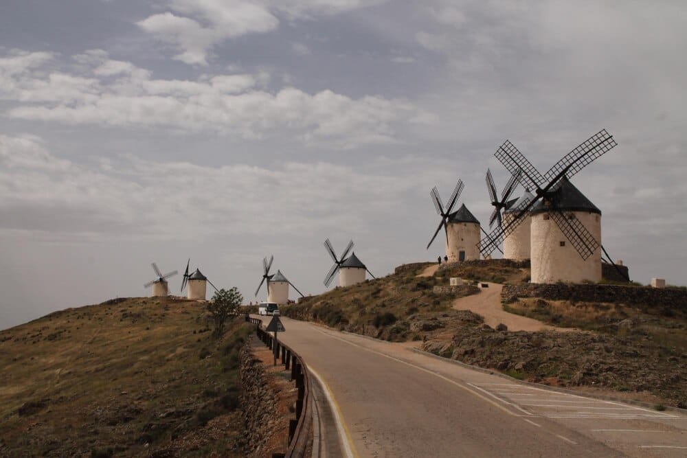 Ruta del Quijote en Albacete: pueblos y molinos en familia
