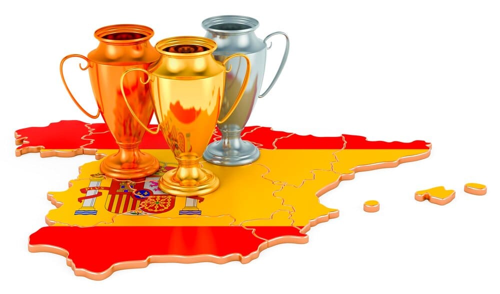 La Copa del Rey Mapfre pone a Calvià en el mapa del remo