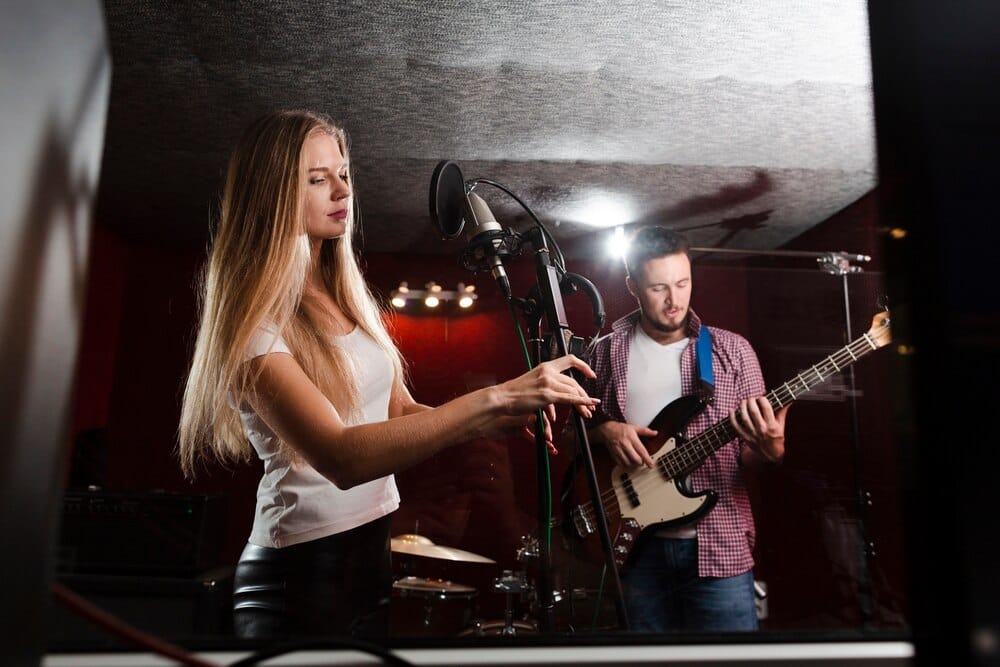 Amy Hooper Music