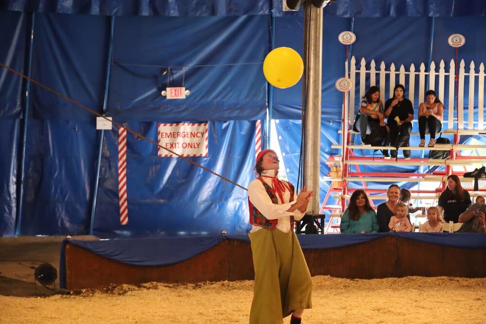 Planes en familia: el Circo del Sol en Málaga con Kurios