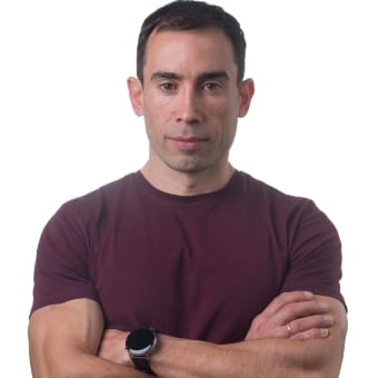 Invicto: Logra más, sufre menos