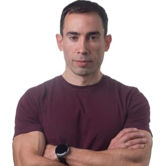 Invicto: Logra más, sufre menos