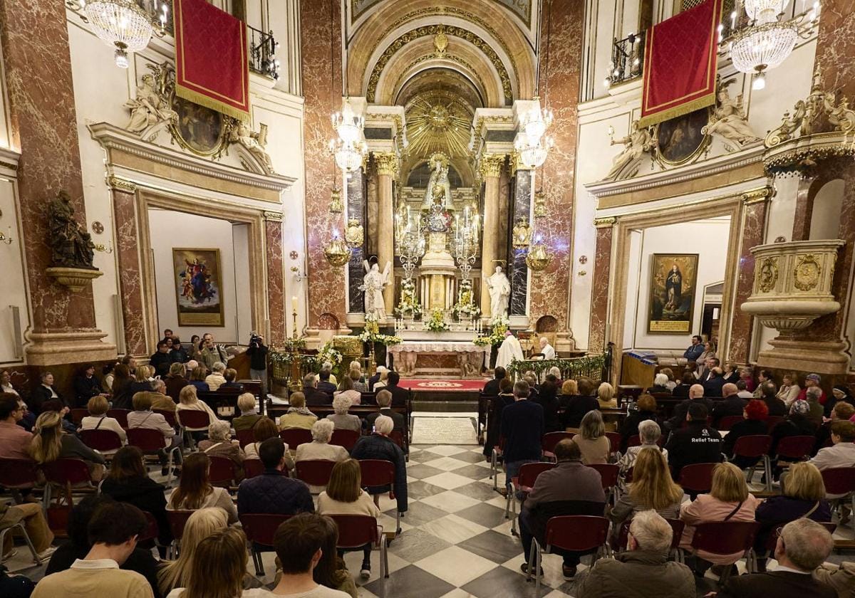 Misa jubilar a intención dels Eixidors del traslado de la Virgen