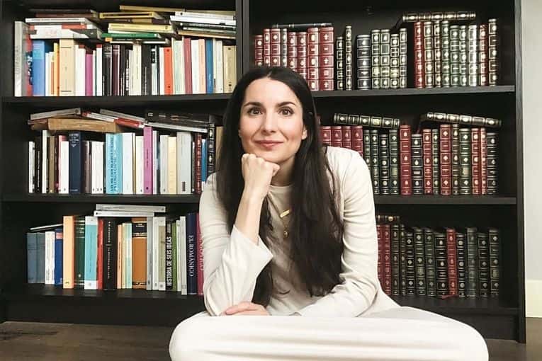 Ciclo de la poesía viva – Carmen Palomo Pinel