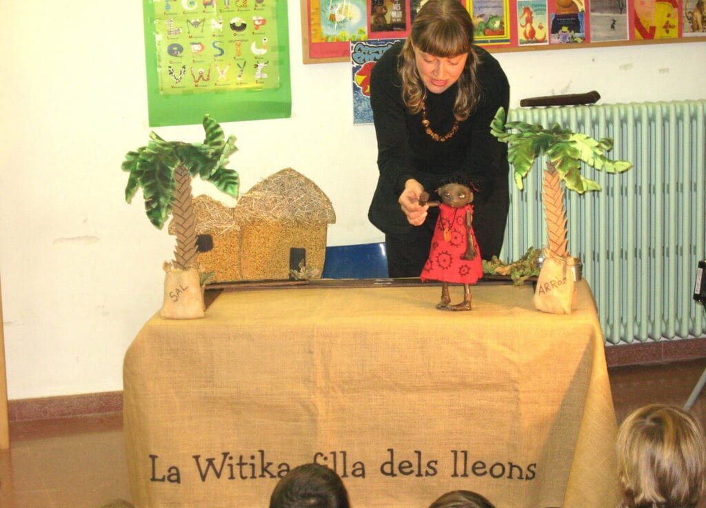 Espectacle de titelles – Witika, filla dels lleons