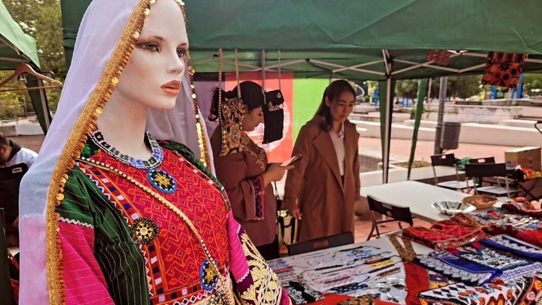 V Feria de Arte y Artesanía de Coslada