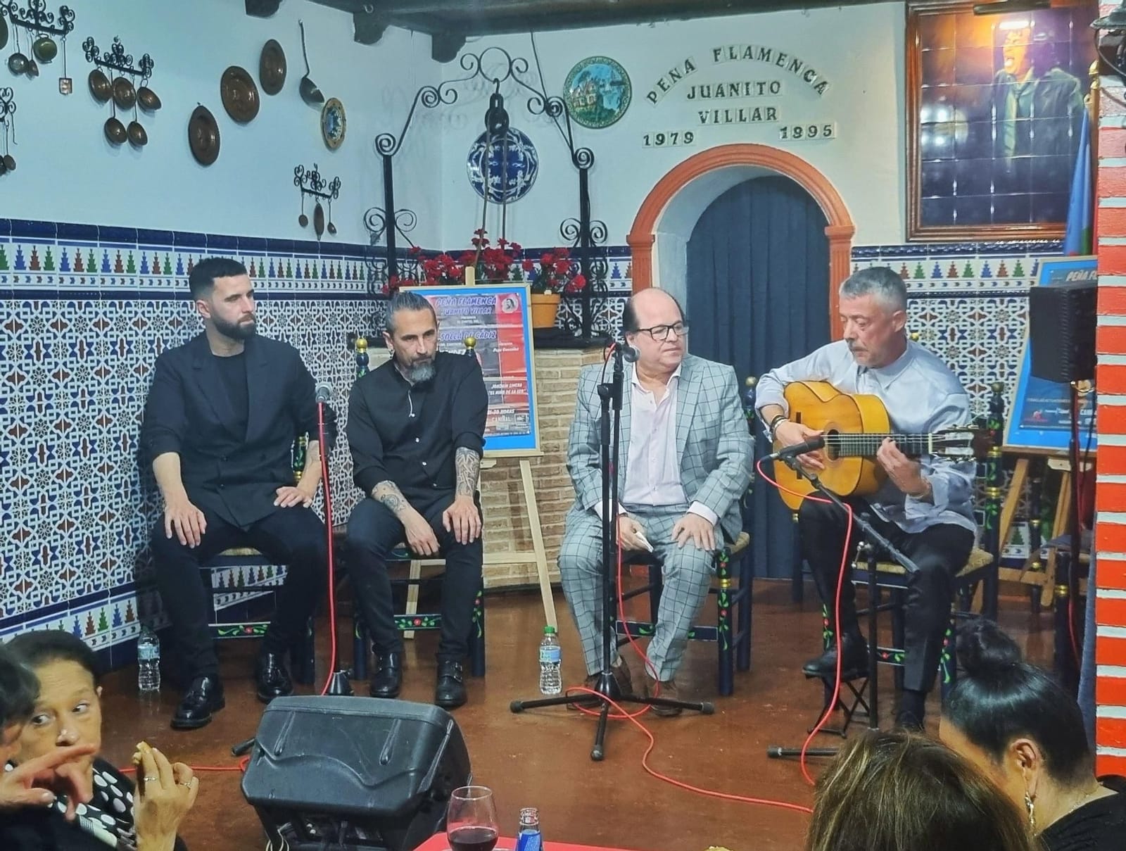 Concurso Internacional de Baile por AlegrĂas