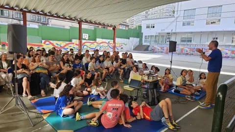 O barrio en feminino, unha experiencia educativa