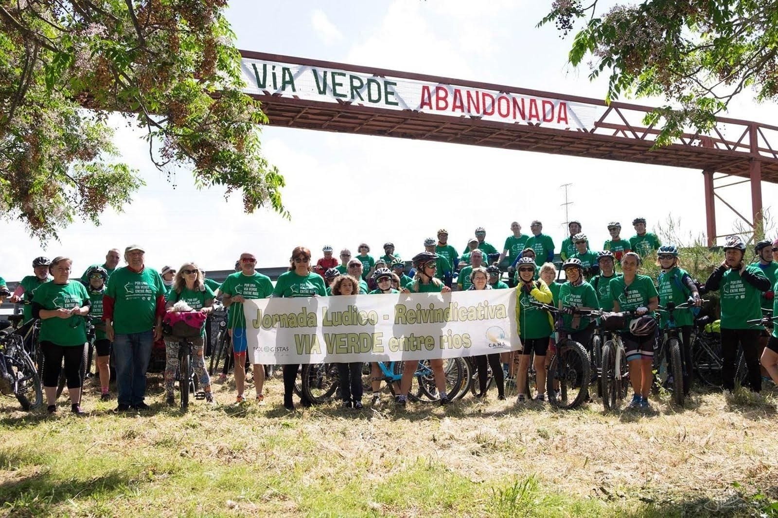 XI Jornada lúdica-reivindicativa en bicicleta 'Vía Verde Entre Ríos'