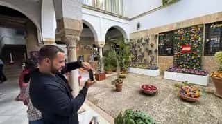 Un total de 120.000 piezas Lego recrean un Patio cordobés