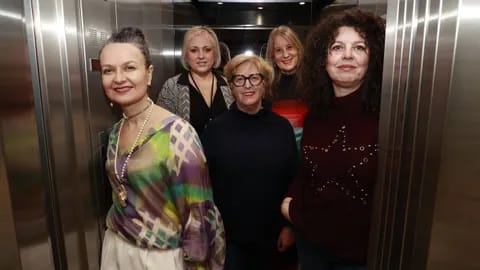 Muestra artística de planta en planta