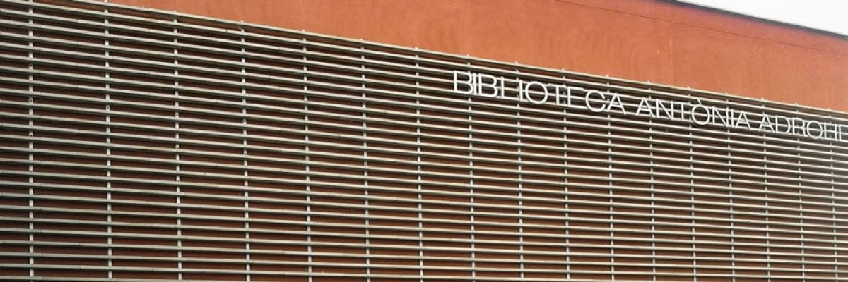 Club de lectura: A les dues seran les tres, de Sergi Pàmies