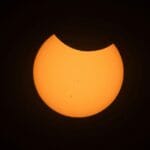 Observando el eclipse