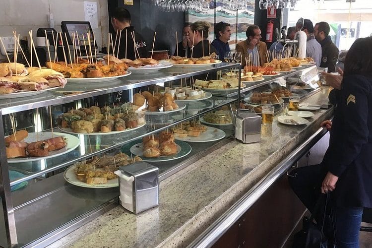 ¿Te apetece degustar pintxos y catar vinos totalmente gratis?