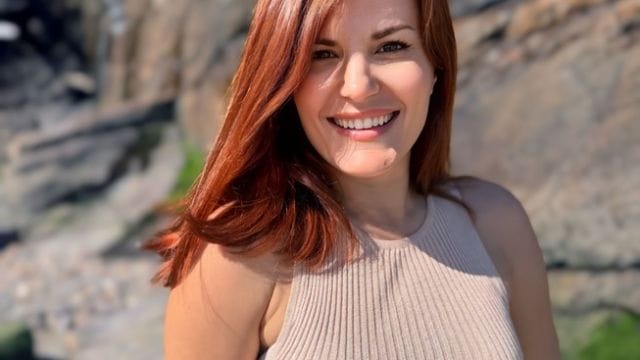 Presentación de 'Algo más que compañía' de Alba Ciordia