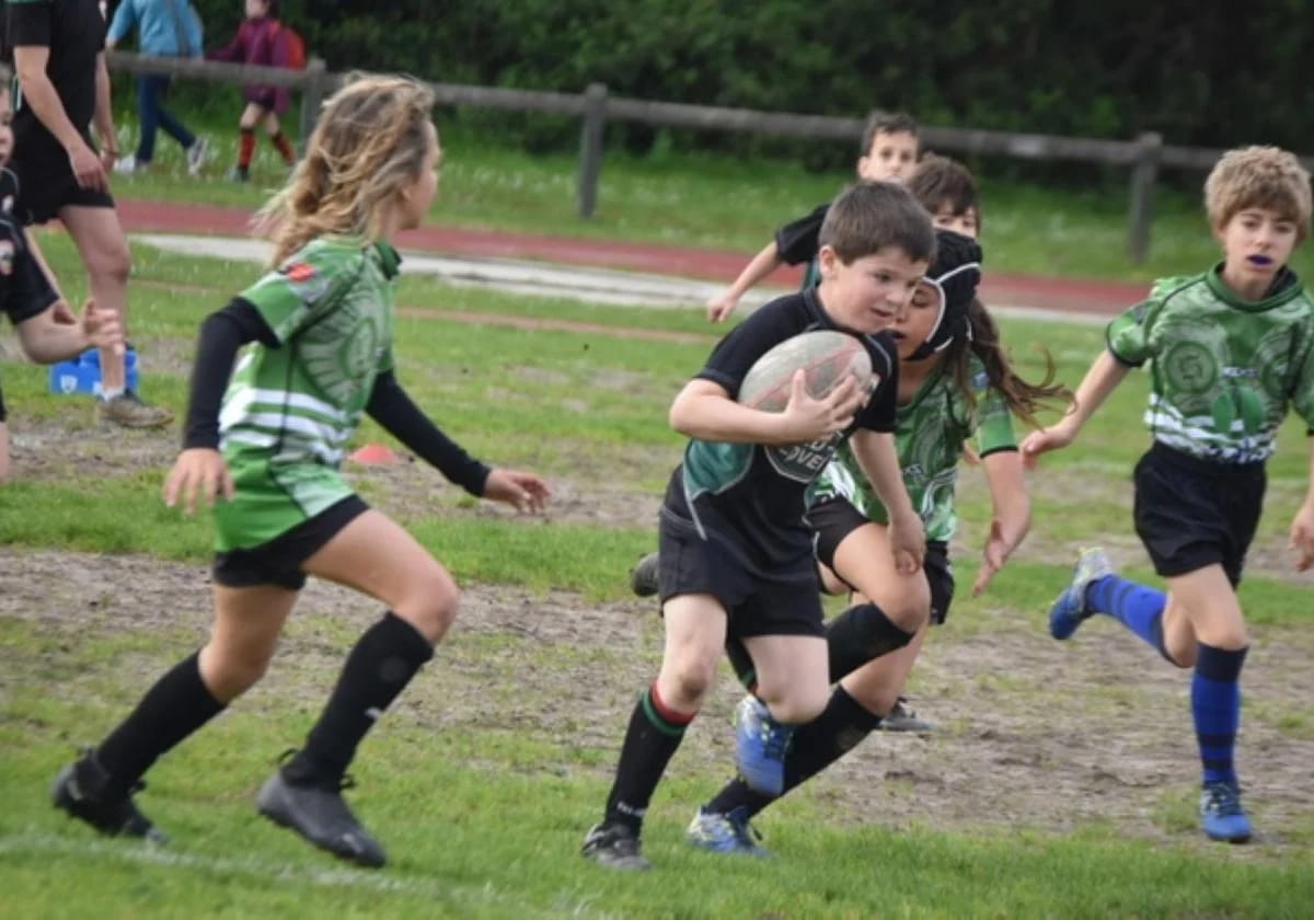 Encuentro de escuelas de rugby Biok Experimental Shopping Txingudi Badia