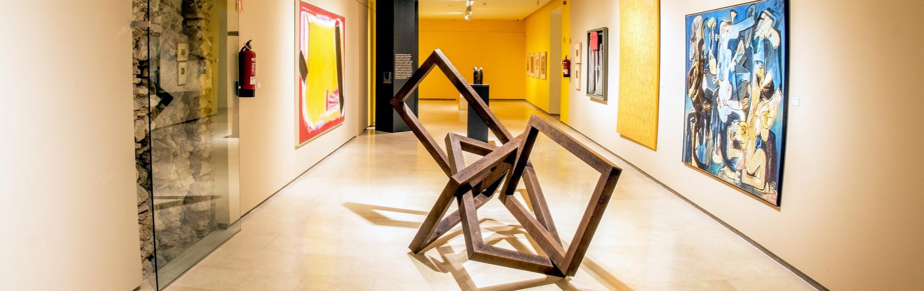 Exposición "Gloria Merino: la exaltación sublime de La Mancha"