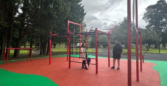 Instalación zona de calistenia