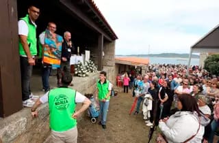 Subastas y ritos a la Virgen de A Lanzada