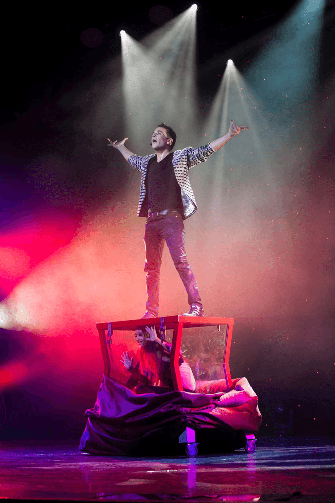 UNSTOPPABLE – MAGIA DE GRANDES ILUSIONES