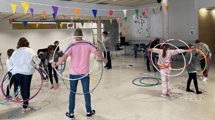 Circ en família: hula hoop