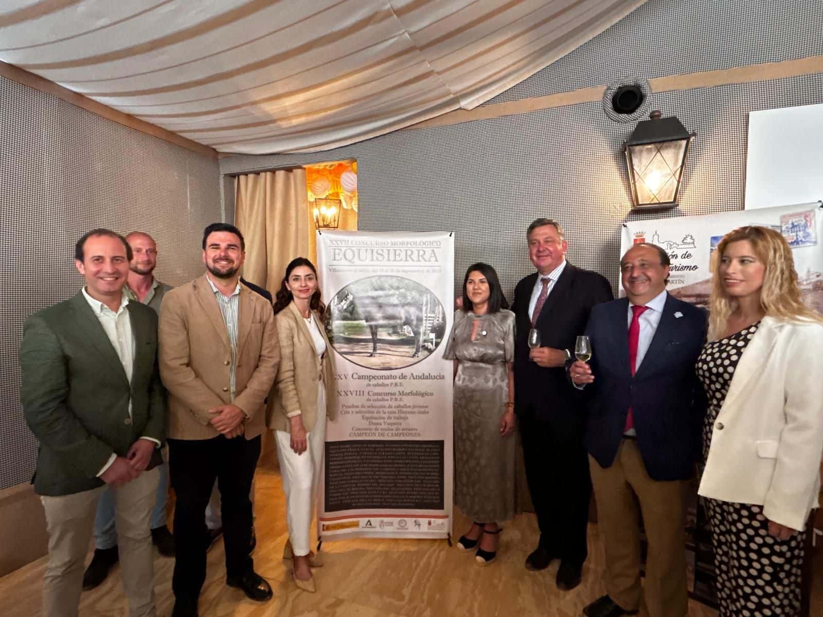 Visita guiada y espectáculo ecuestre de caballos de Pura Raza Española estirpe Cartujana