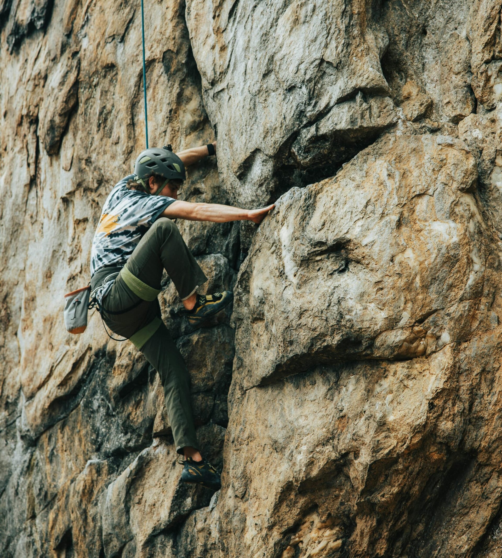Salida de Montañismo: Iniciación a la escalada con cuerda
