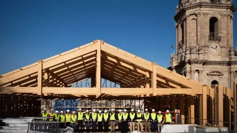 De excursión por el nuevo tejado de la Catedral de Málaga