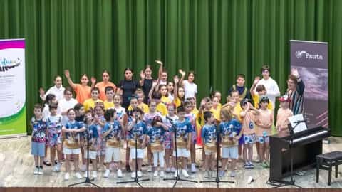 Fin de curso en la escuela Tratalenca