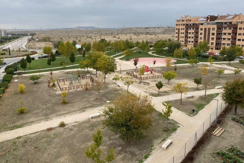 Acto conmemorativo del cambio de nombre del parque Savia Joven a parque 8M