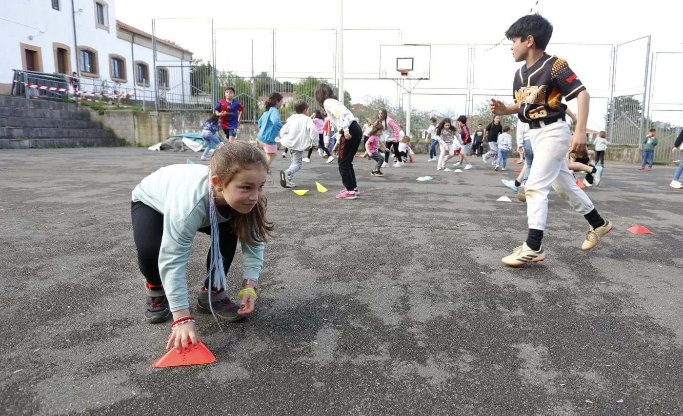 Jornada festiva en Cenero con juegos tradicionales