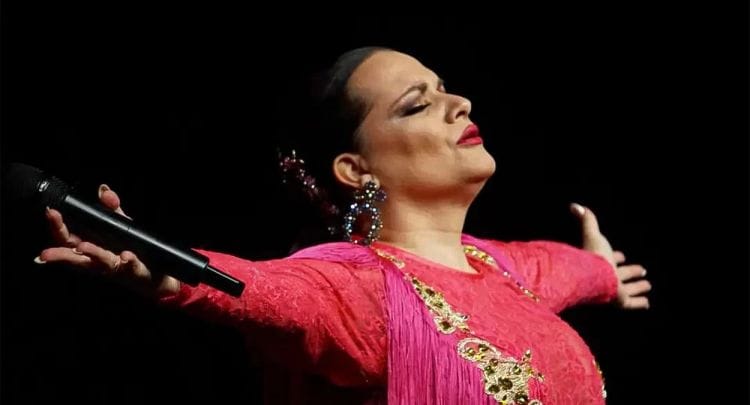 Maite Adrián. Mujer y Copla