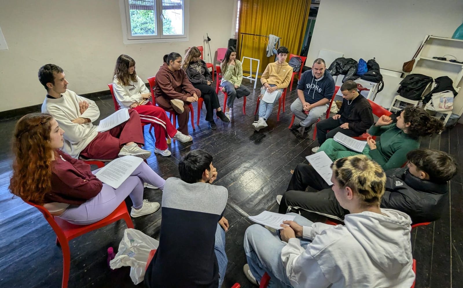 Voces en rebeldía: construyendo identidades