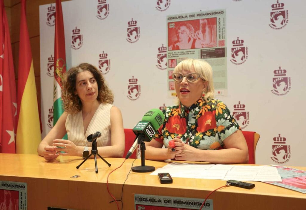 Escuela de Feminismo