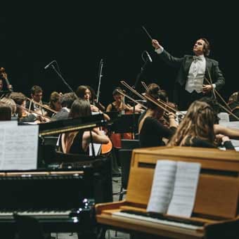 Film Symphony Orchestra: '¡TARAB!'