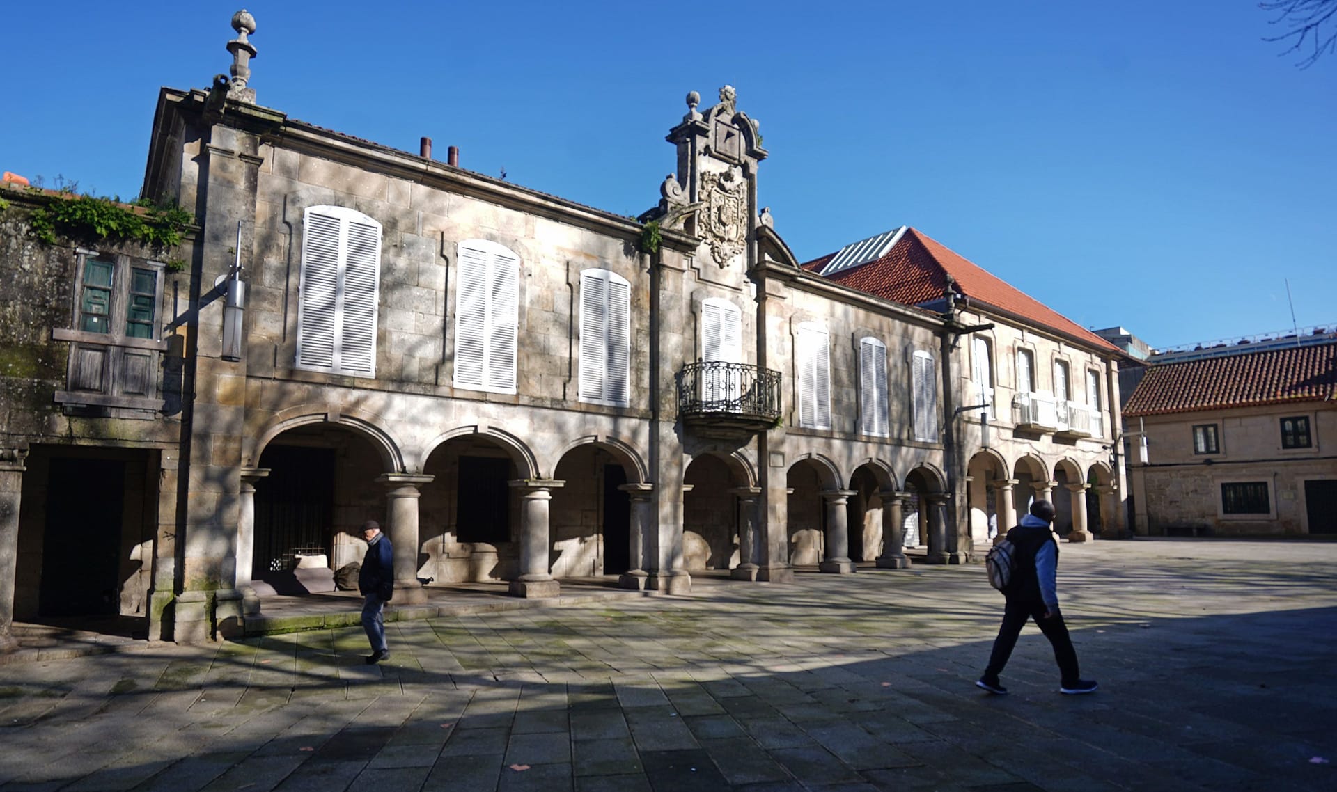 Foro "Autoritarismo y Libertad"