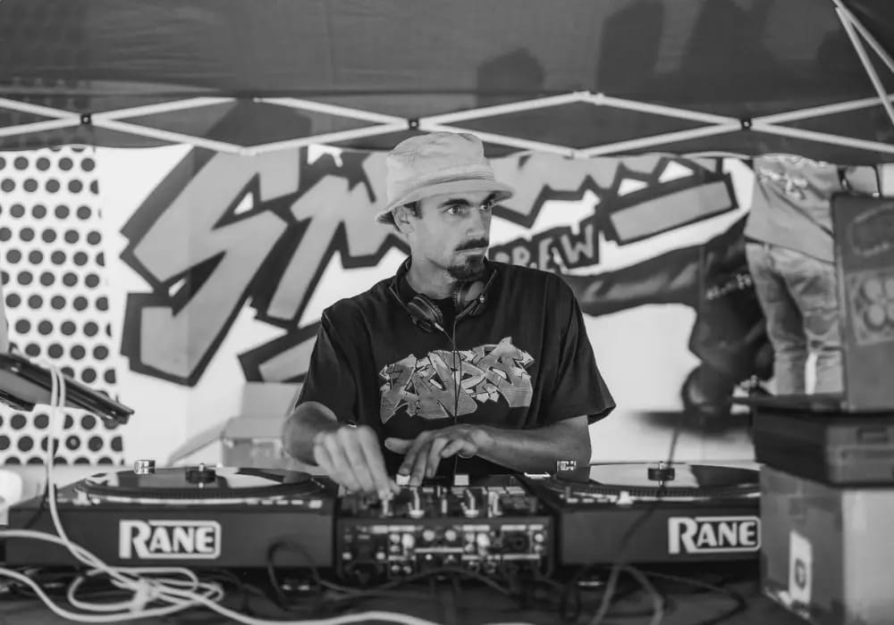 Tardeo con DJ Chus