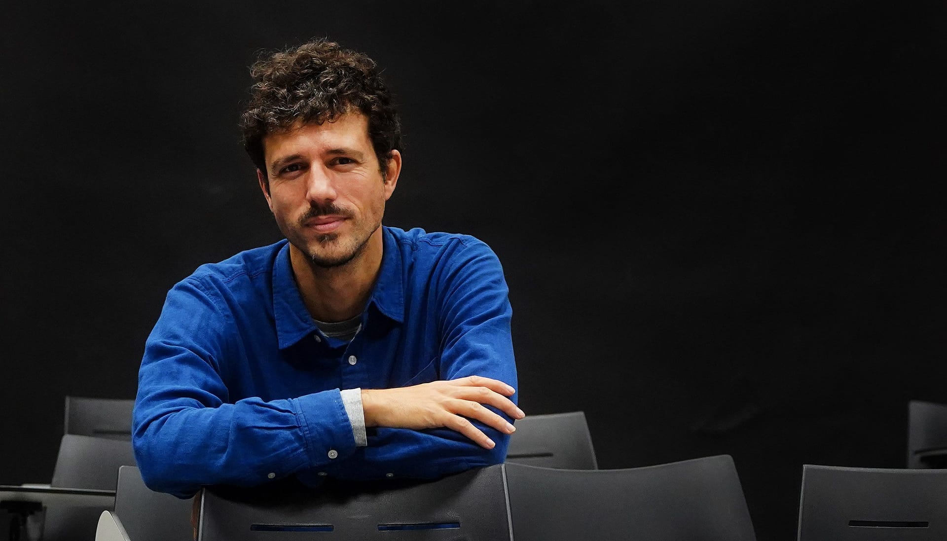 Ciclo Conversas con Artistas. Lois Patiño con Suso Novas