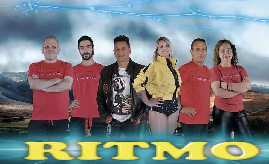 Actuación musical del GRUPO RITMO