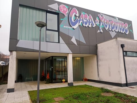 Escape Room 'En busca da camp谩 m谩xica'