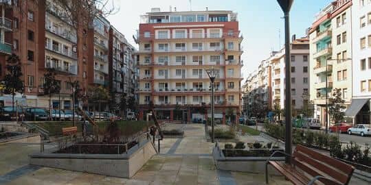 Iruresoro Plaza