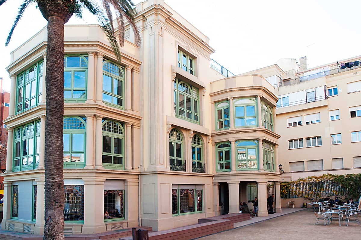 Centre Cívic Casa Orlandai