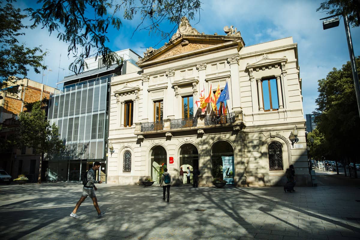Plaça de Comas