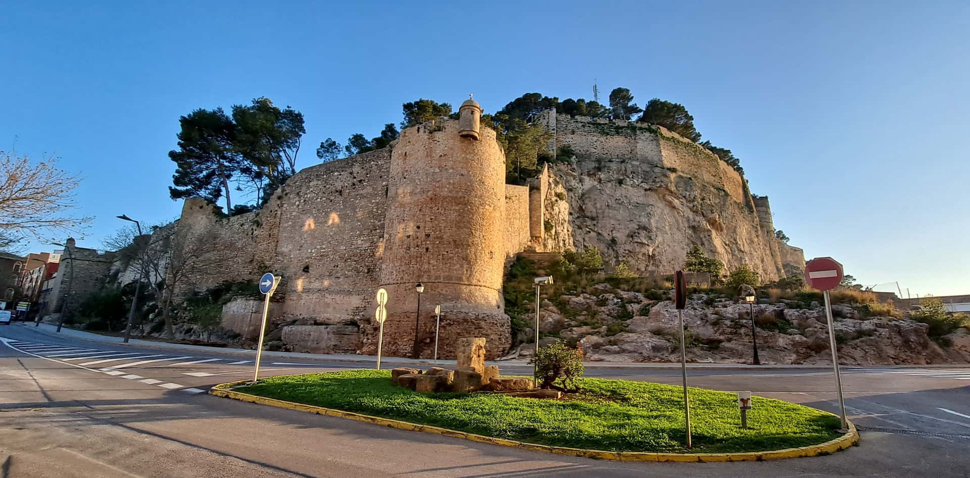 Visitas guiadas y apertura nocturna del Castillo de Dénia