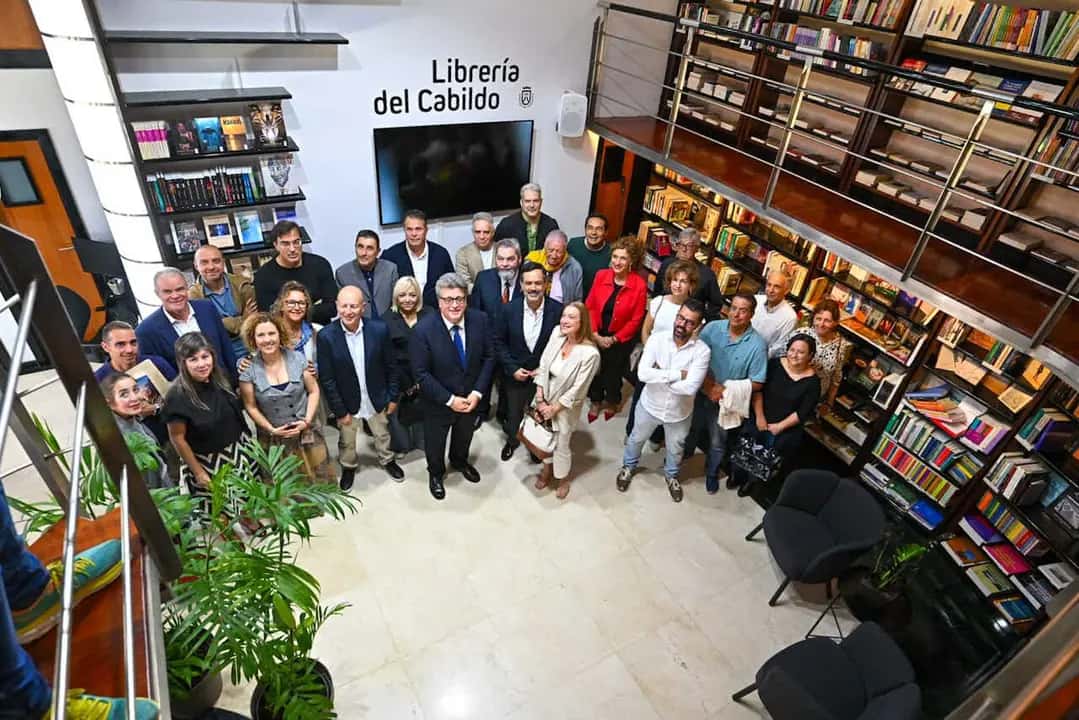 Julio en la Librería del Cabildo