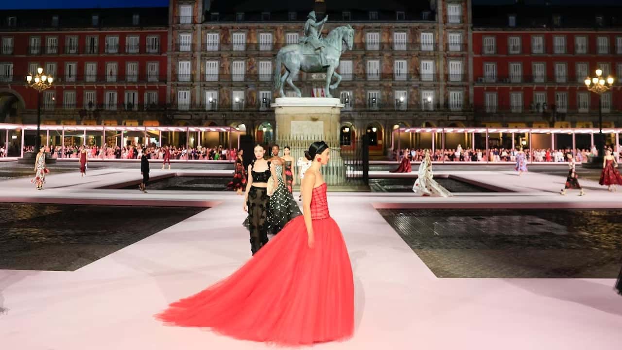 Azotando Baldosa celebra seis horas de salsa en Moncloa - Bloque 6