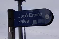 Calle Rioja con José Erbina