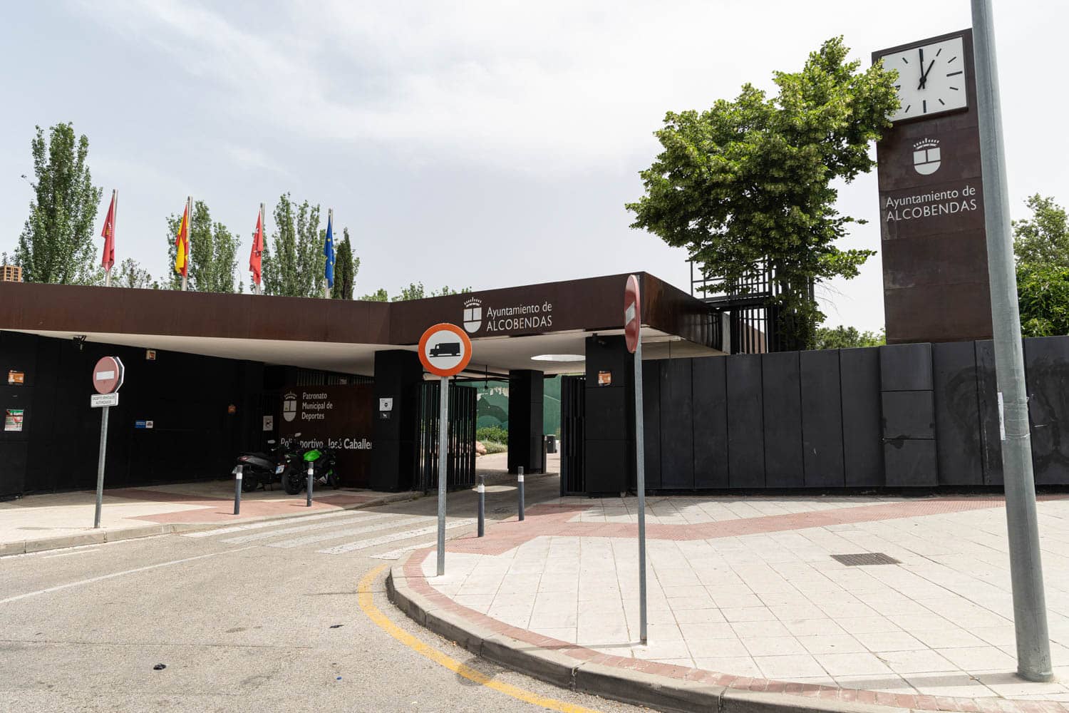 Polideportivo Municipal José Caballero