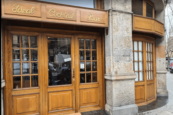 Ideal Cocktail Bar